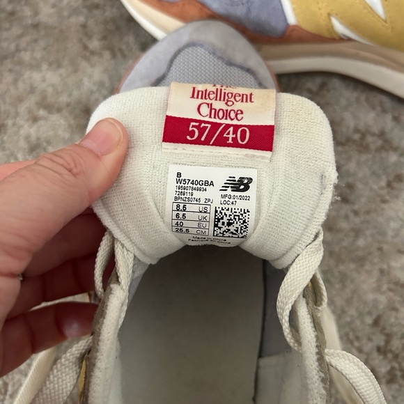 New Balance 5740 Women's Multicolor Sneakers - Picture 9 of 10